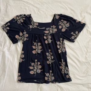 Lucky brand blouse, navy blue with flowers, square neck, size small petite